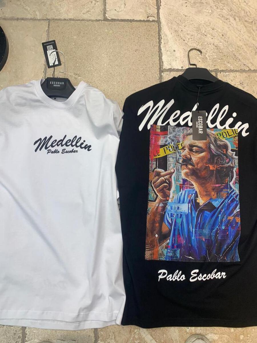 MEN BLACK MEDELLIN TEE