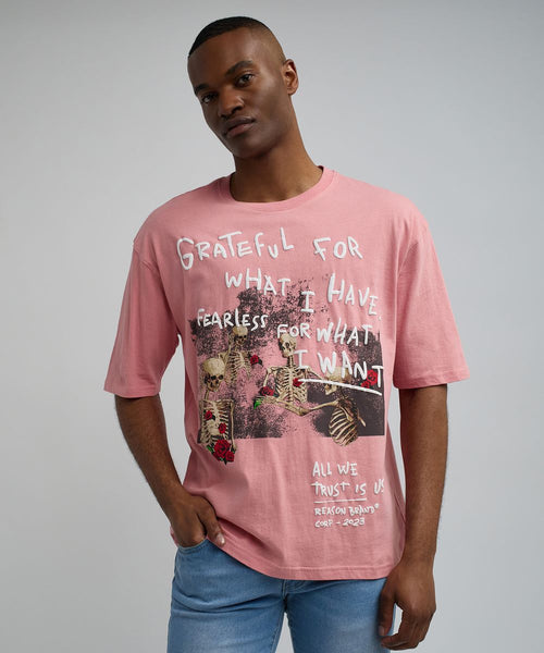 Men Pink Reason Brand Grateful Roses Tee - Oversized