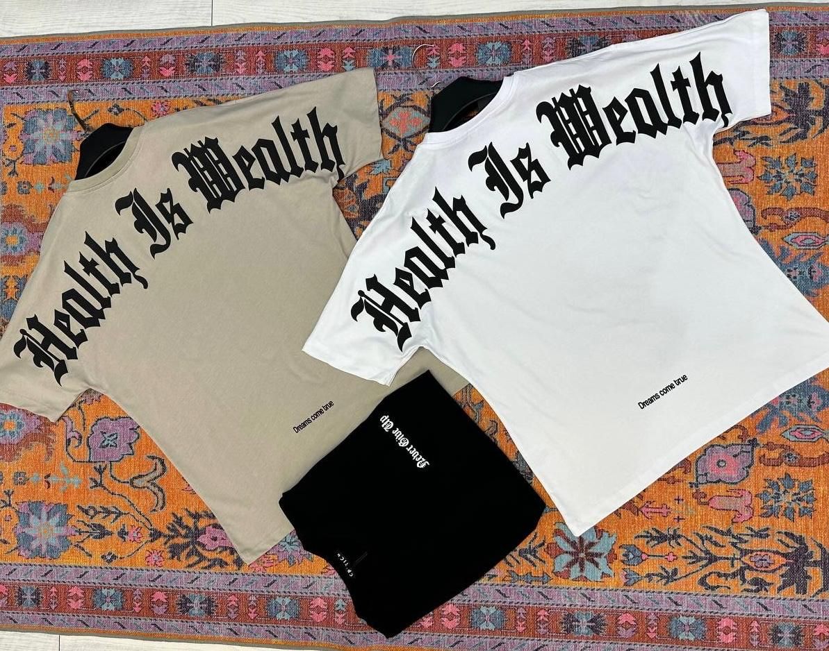 MEN WHITE HEALTH IS WEALTH TEE