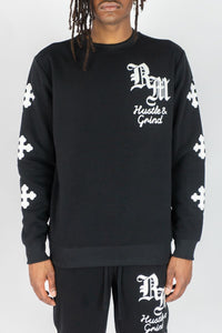 MEN BLACK REBEL CROSS FLEECE CREWNECK B&T