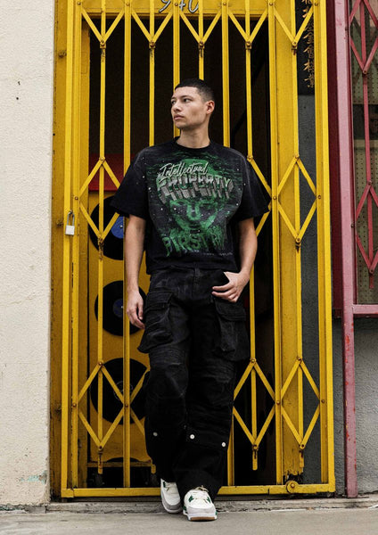 MEN BLACK/ GREEN INTELLECTUAL PROPERTY WASHED CROPPED RHINESTONE TEE