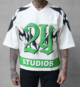 MEN WHITE/ GREEN STUDIOS CROP TOP