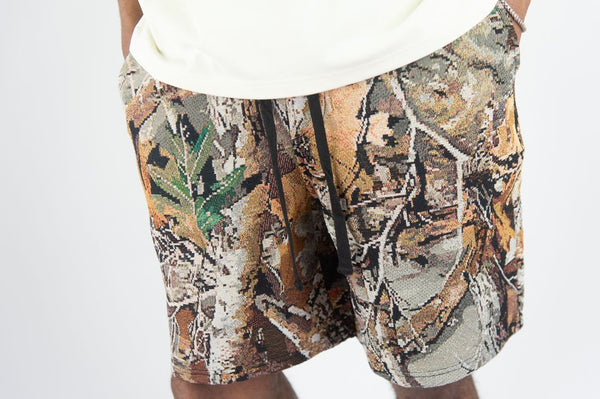 MEN REBEL MINDS HUNTING CAMO PARADISE TAPESTRY SHORTS