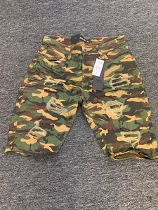 MEN OLIVE CAMO TWILL RIPPED STRETCH SHORTS