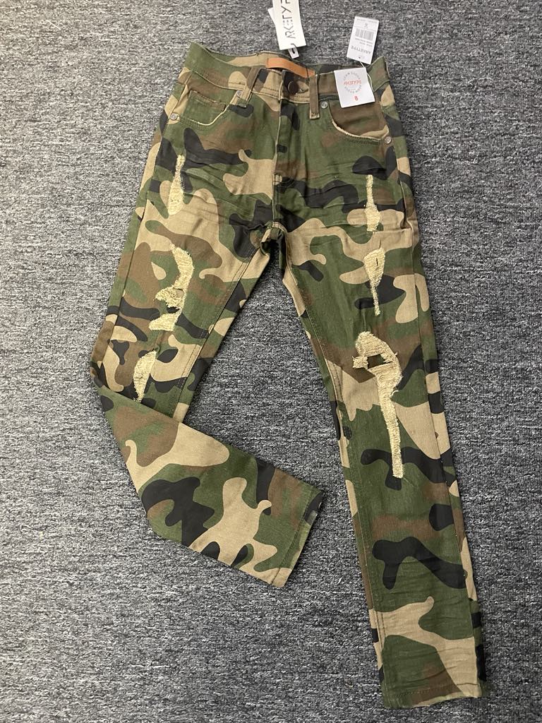 BOYS CAMO CORE RIPPED JEANS