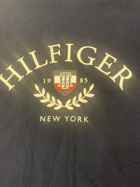 MEN NAVY BLUE TOMMY HILFIGER LEAF LOGO TEE