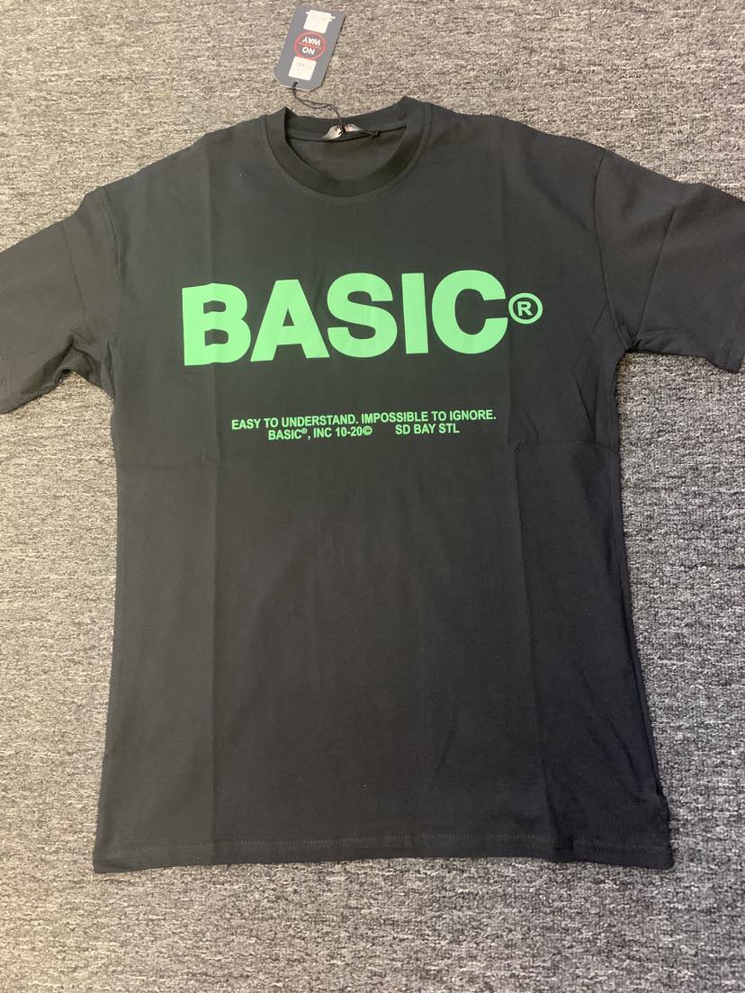 MEN BLACK BASIC TSHIRT