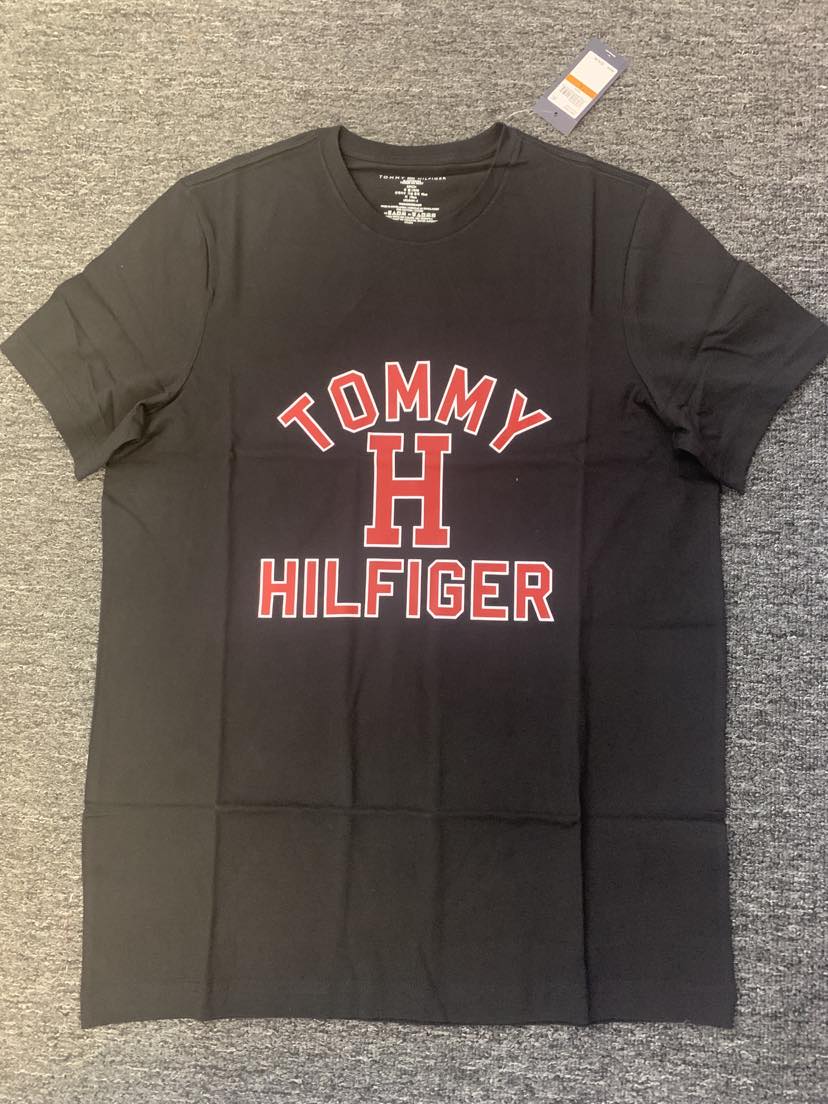 MEN BLACK TOMMY HILFIGER MIDDLE H TEE