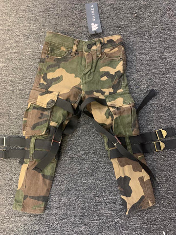 KIDS OLIVE CAMO STRAP JEANS