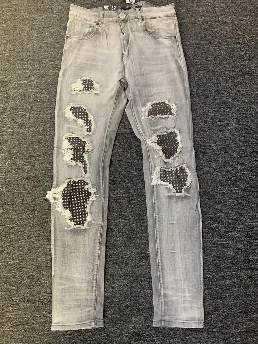 MEN GREY WASH DAMAGED WITH METAL STUD JEANS