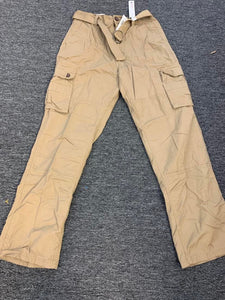 MEN LT KHAKI CARGO PANT WITH BELT