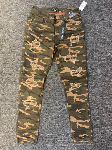 MEN OLIVE CAMO TWILL RIPPED STRETCH PANTS