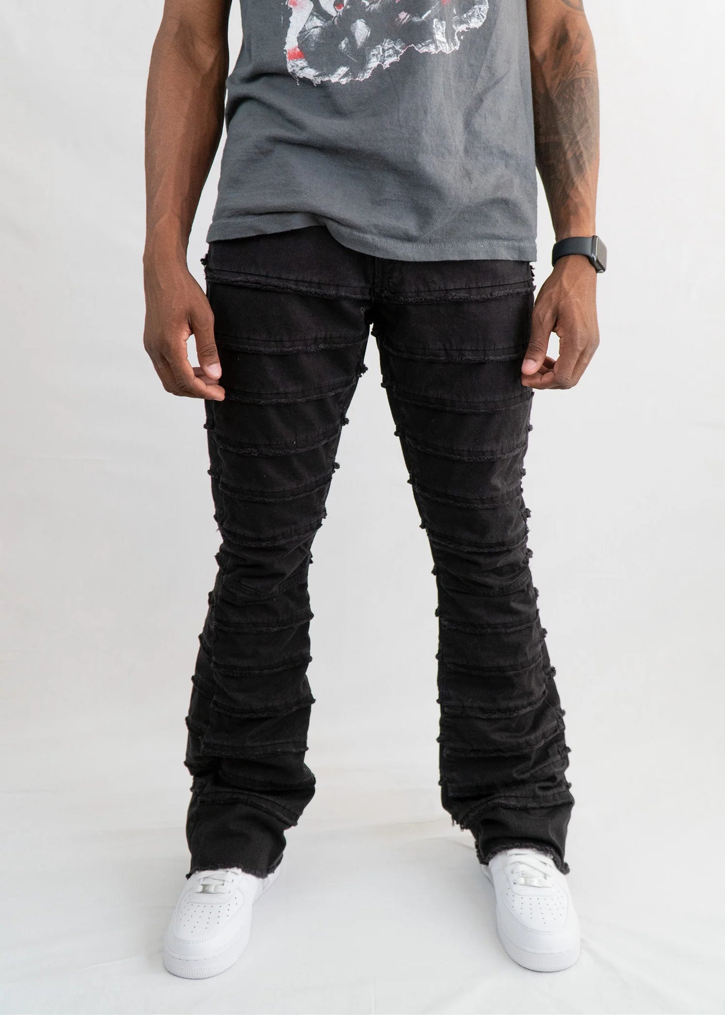 MEN STRIPPED ALL BLACK STACK 95 DENIM JEANS